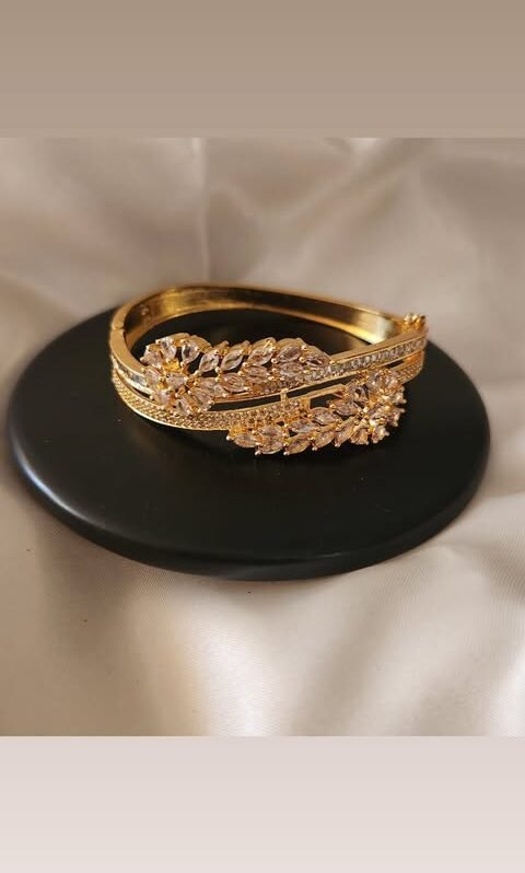 Bracelet 17