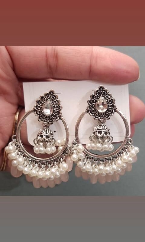 Earrings 18