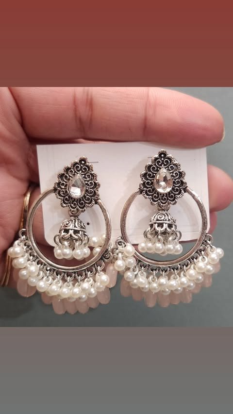 Earrings 18