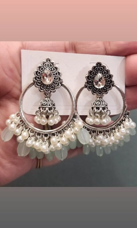 Earrings 4