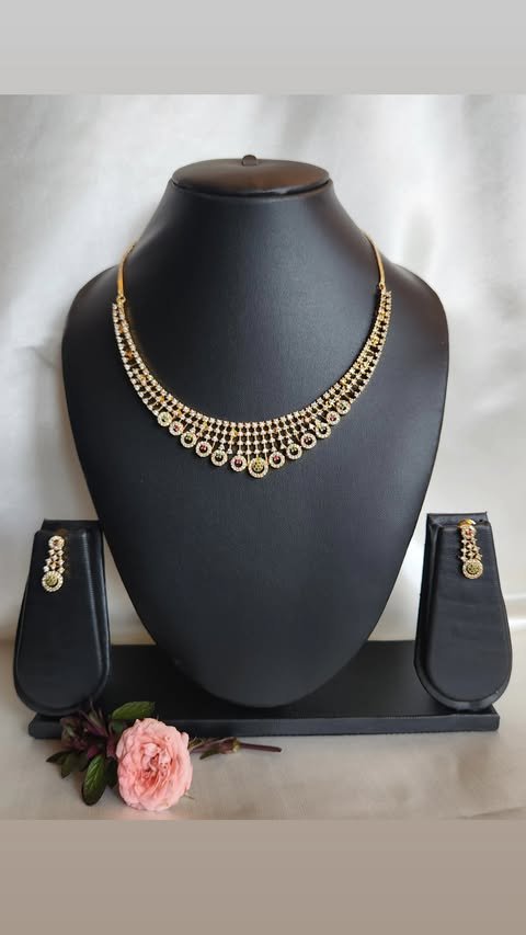Necklace 106