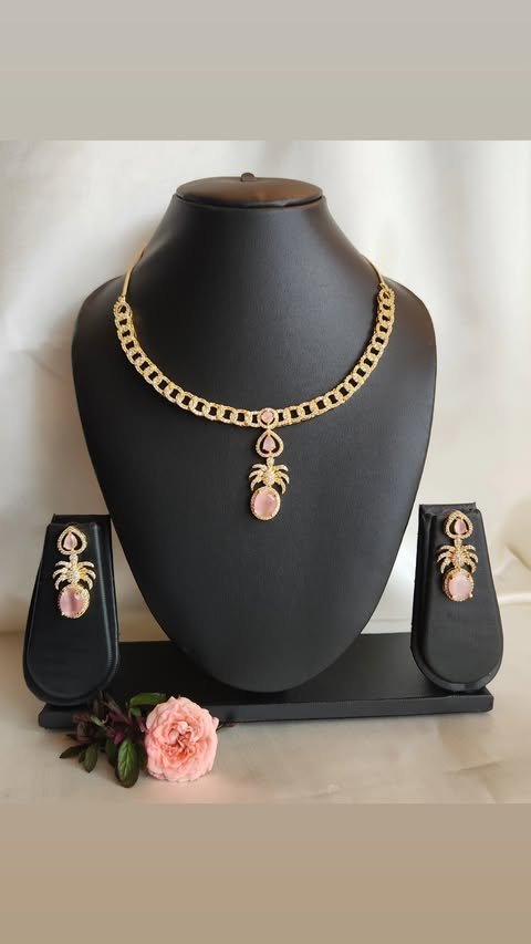 Necklace 107