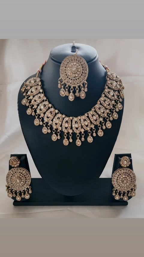 Necklace 113