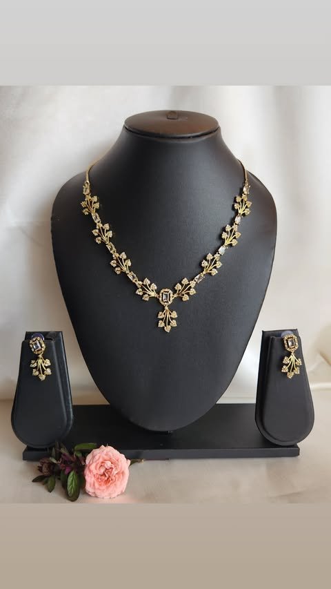 Necklace 128