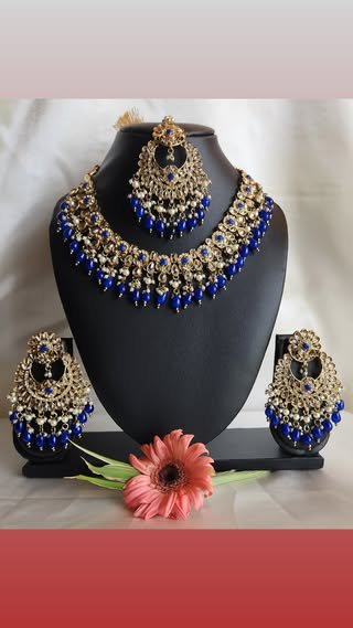 Necklace 21