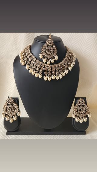 Necklace 54