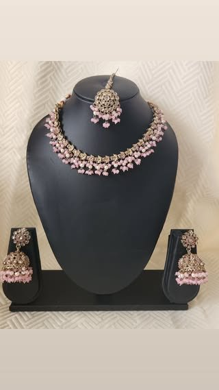 Necklace 57