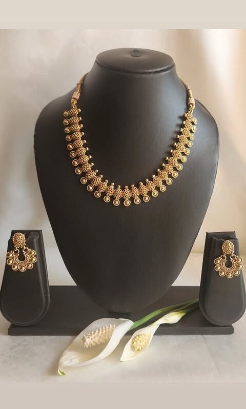 Necklace 62