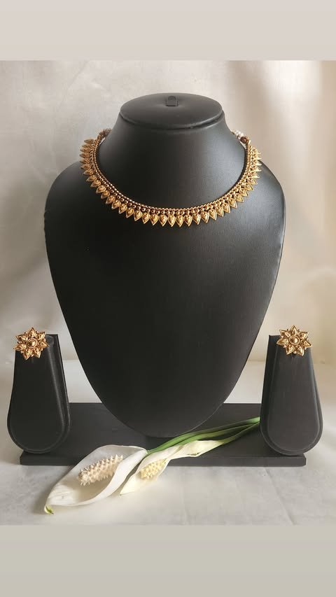 Necklace 71