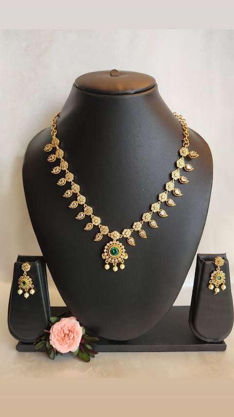 Necklace 80