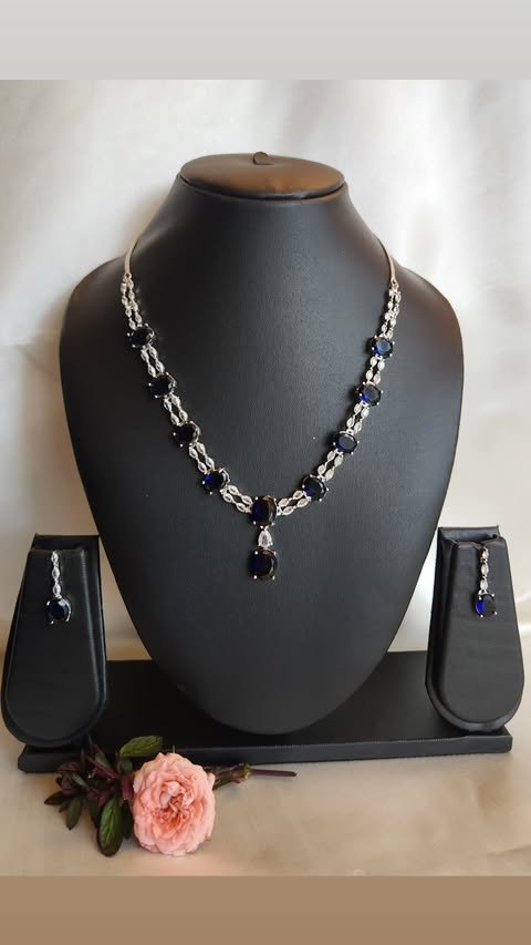 Necklace 82