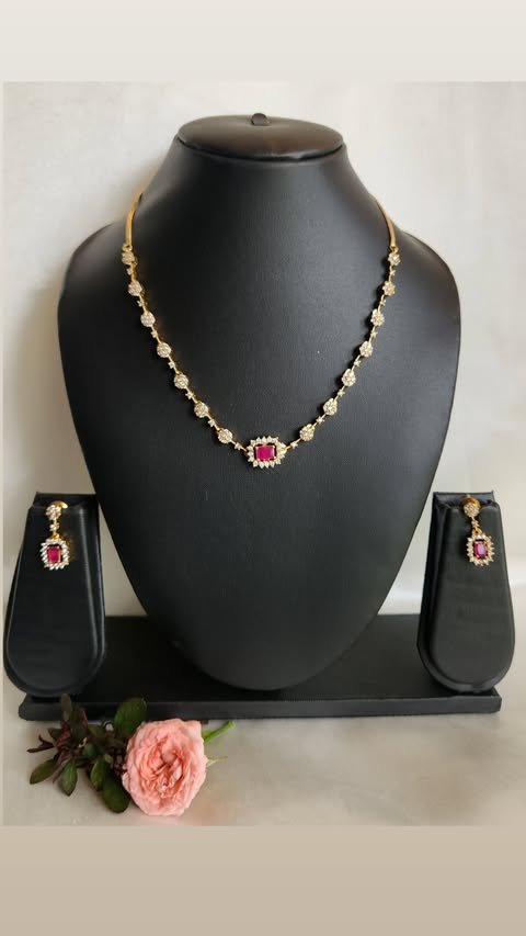 Necklace 85