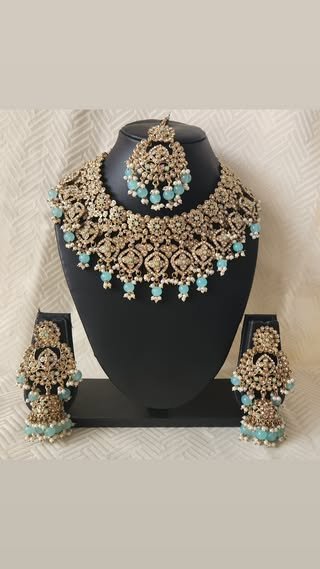 Semi Bridal Set 16