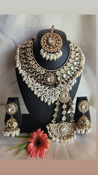 Semi Bridal Set 6