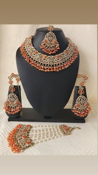 Semi Bridal Set 7