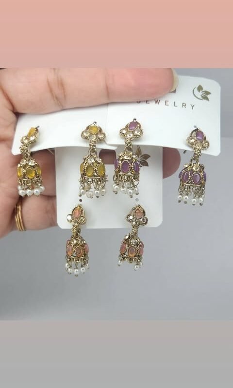 Tiny Jhumka Set 4